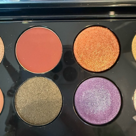 Pat McGrath Mothership VI: Midnight Sun Star Wars Eyeshadow Palette - Picture 10 of 11